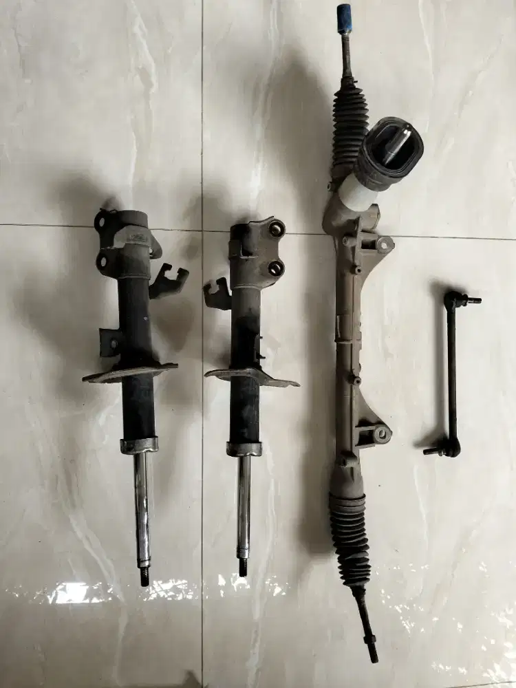 Rack steering, rackstir, Shock depan Grand Livina 2015