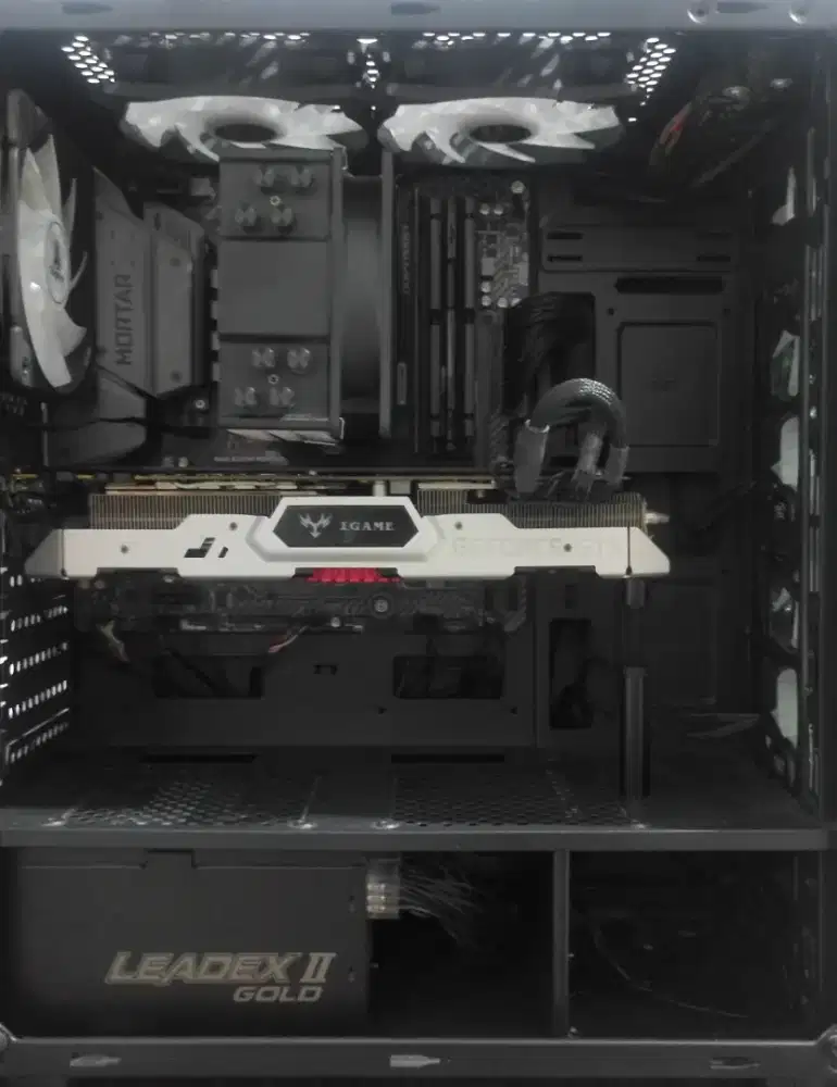 pc gaming rata kanan