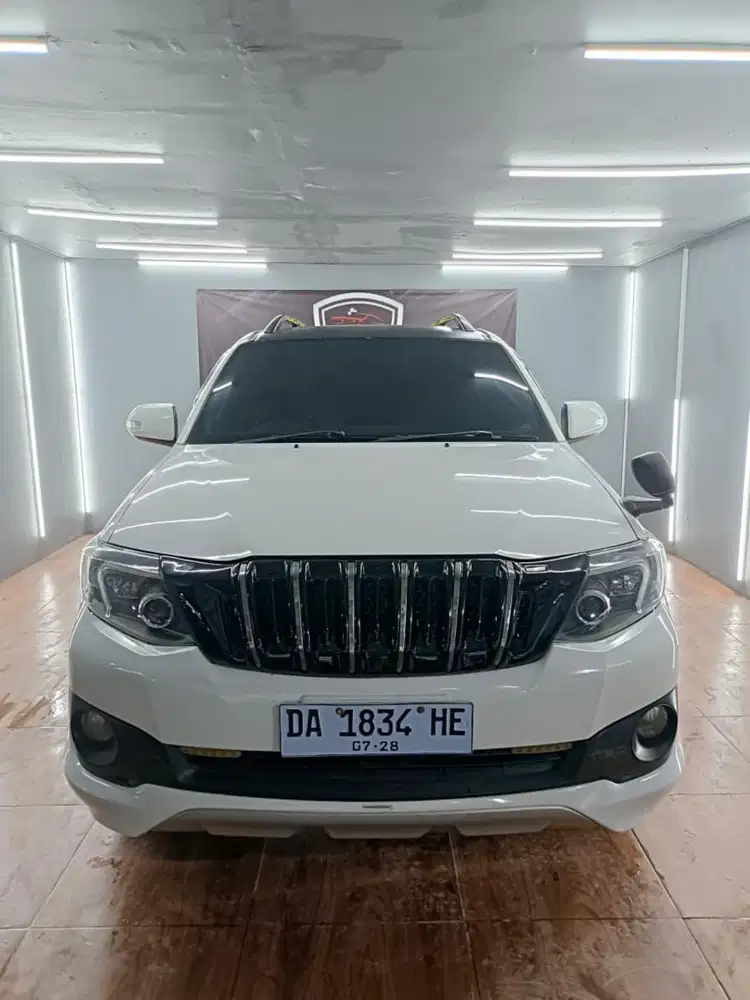 Toyota Fortuner TRD Sportivo 2.7 2013 AT