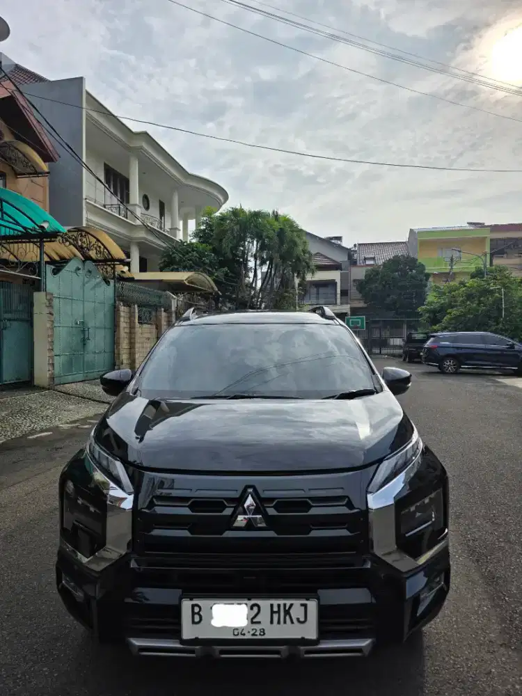 KM 6 RIBU PERAK Mitsubishi Xpander Cross Premium Pajak Full April 2027