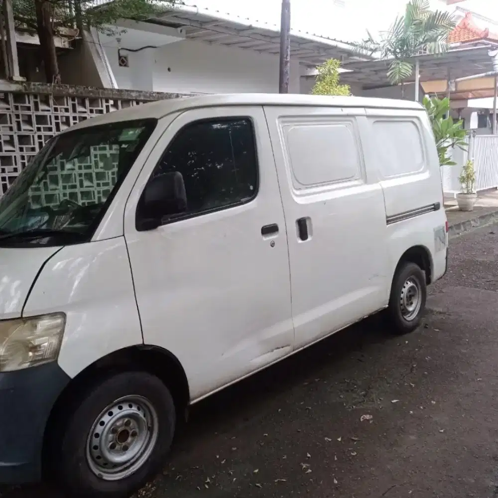 Granmax Blind Van 2012