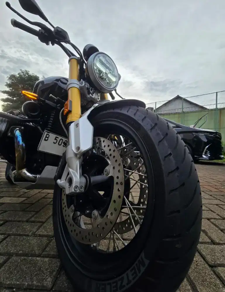 JUAL CEPAT BMW R NINE T 2022 REG 2023 LOW KM ANTIK 3 RIBU