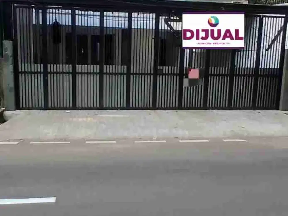 Di jual  rumah  cantik dan  mewah 2-lantai  di Duren sawit.  jakarta Timur.