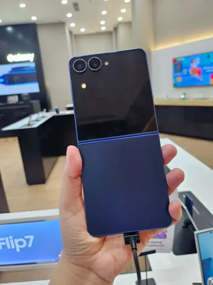 PROMO Z FLIP 7 CICILAN 0% BISA SAMPAI 24 BULAN