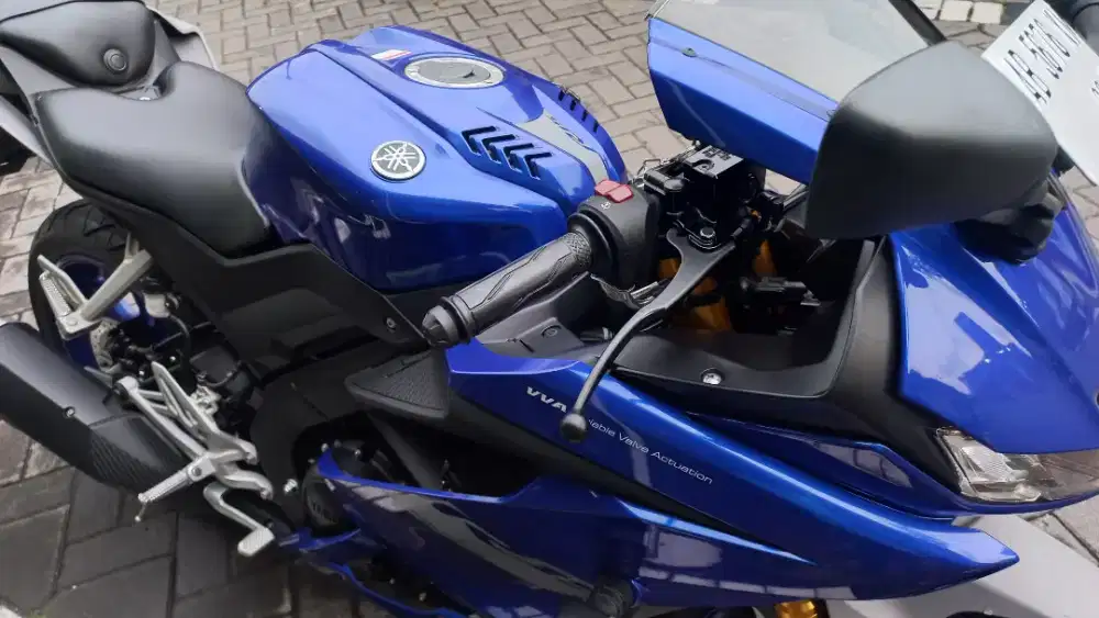 YAMAHA R15 2022
