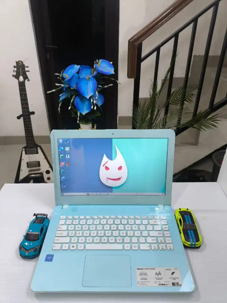 ASUS VIVOBOOK X441NA-316 BLUE SKY alias Telor asin [SSD]