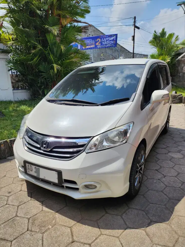 Honda freed AD solo tangan pertama