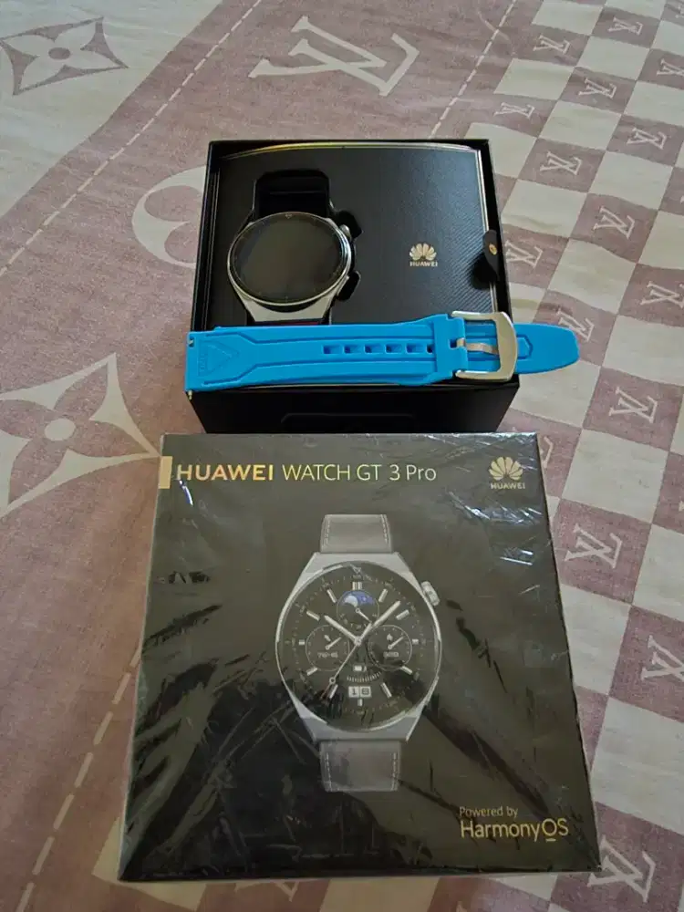 Huawei GT3 Pro Smart Watch