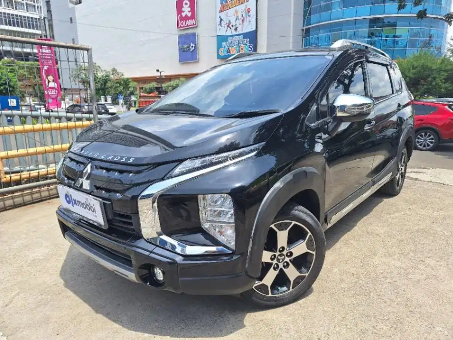 DP MURAH Mitsubishi Xpander 1.5 Cross Premium Package Bensin-AT 2022