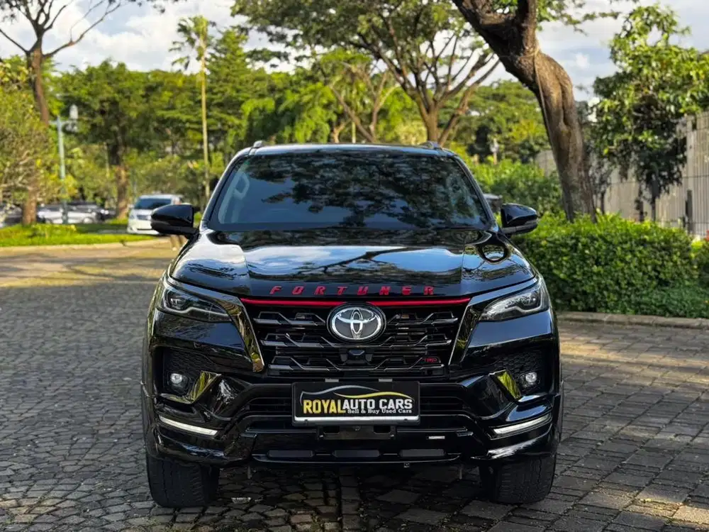 BEST CONDITION!! Toyota Fortuner VRZ TRD 2.4 A/T Diesel 2021