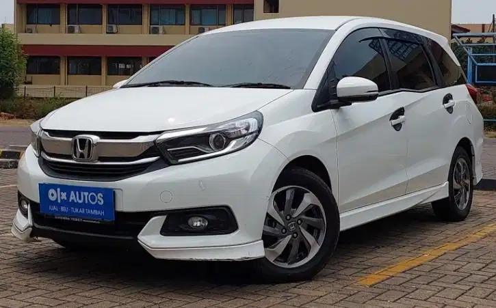 DP MURAH Honda Mobilio 1.5 E Bensin-AT 2019 Putih CSIEB