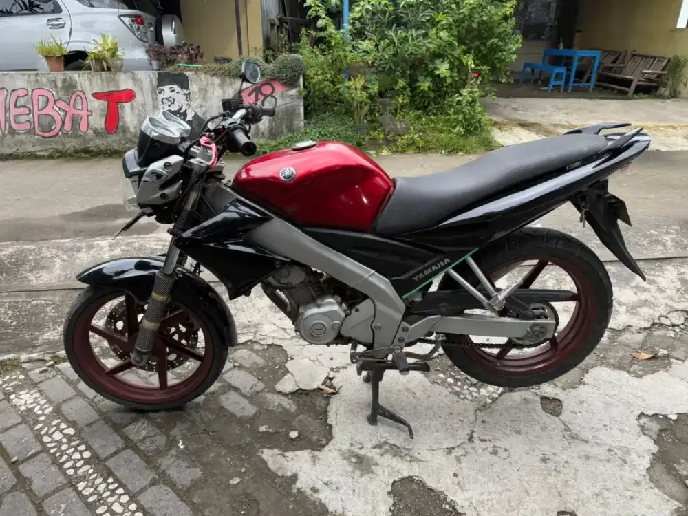 Yamaha Vixion THN 2008 plat AB kulon Progo