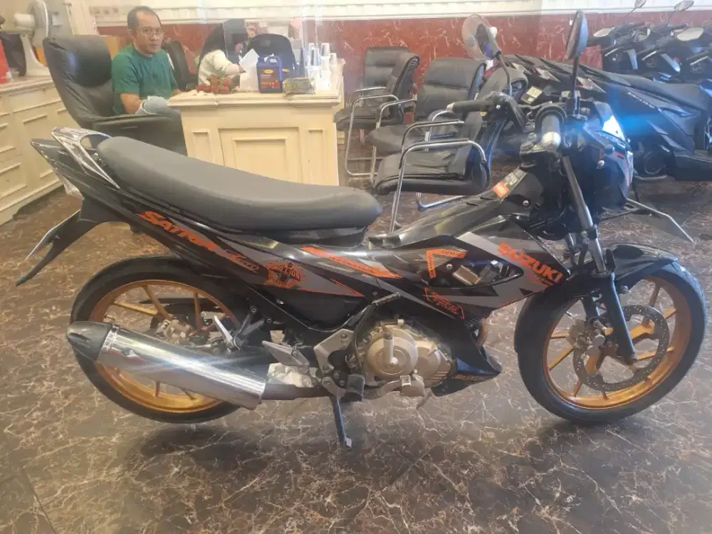 DIJUAL CEPAT SUZUKI SATRIA FU 150 TH 2014/SURAT LENGKAP PAJAK HIDUP YA