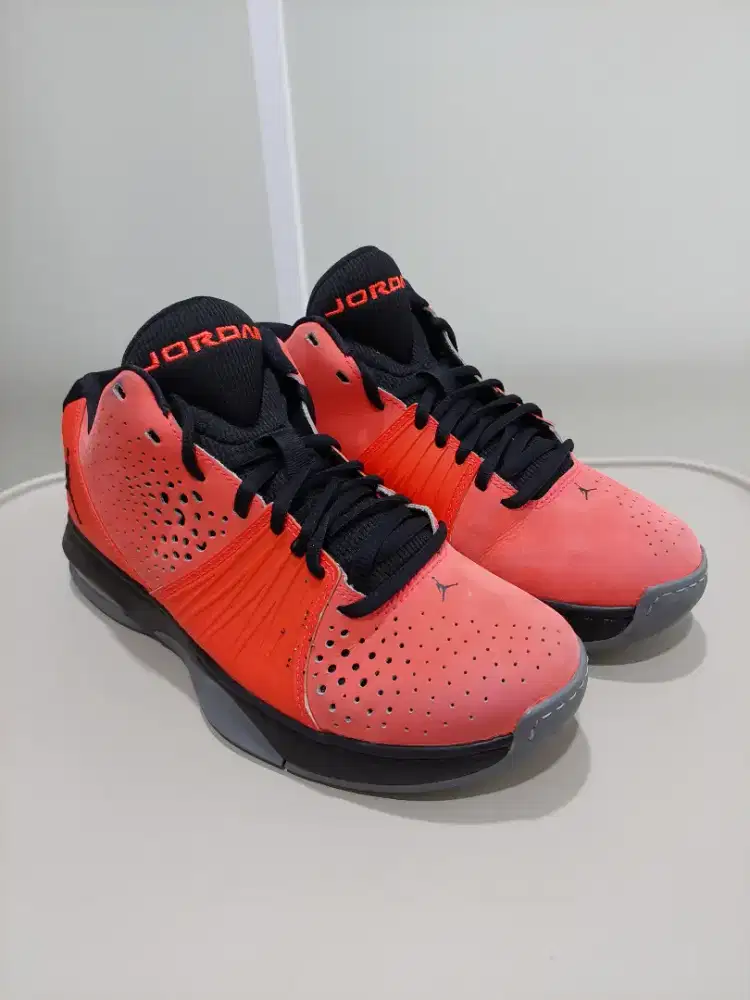 Nike Jordan Sepatu Basket 5 AM Infrared - size 41