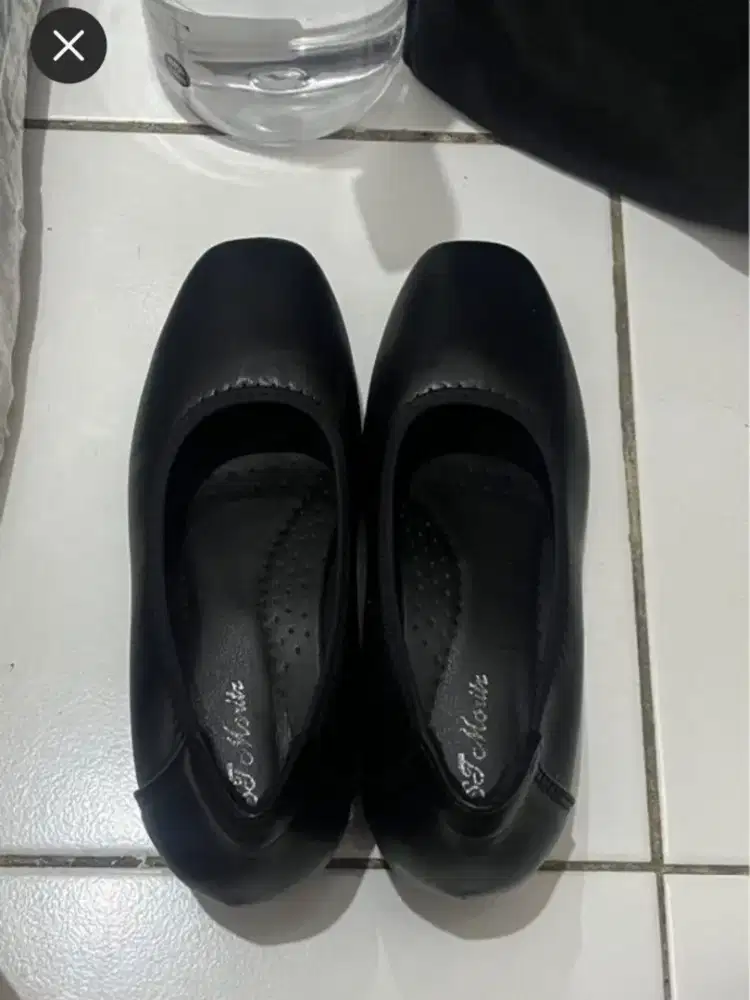 sepatu pantofel hitam heels wanita st moritz (hak tahu)