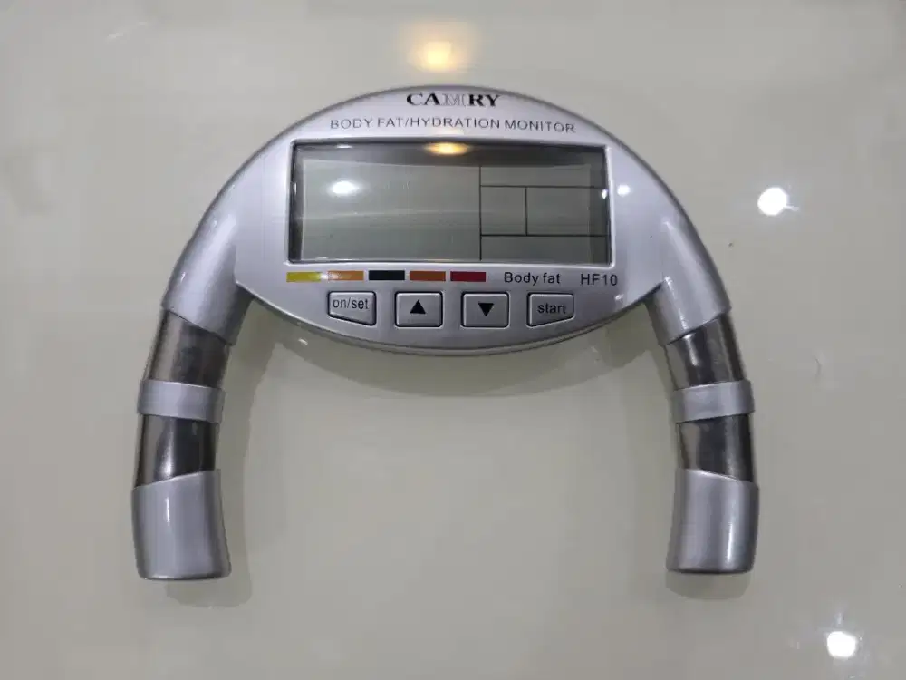 Camry Body Fat / Hydration Monitor