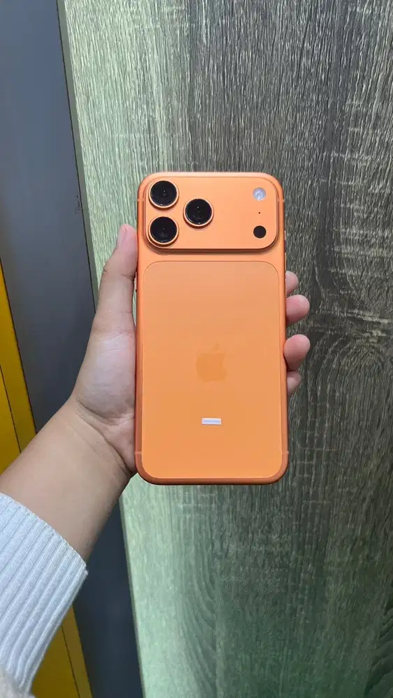 iPhone 17 Pro Max 512 Gb iBox Cosmic Orange