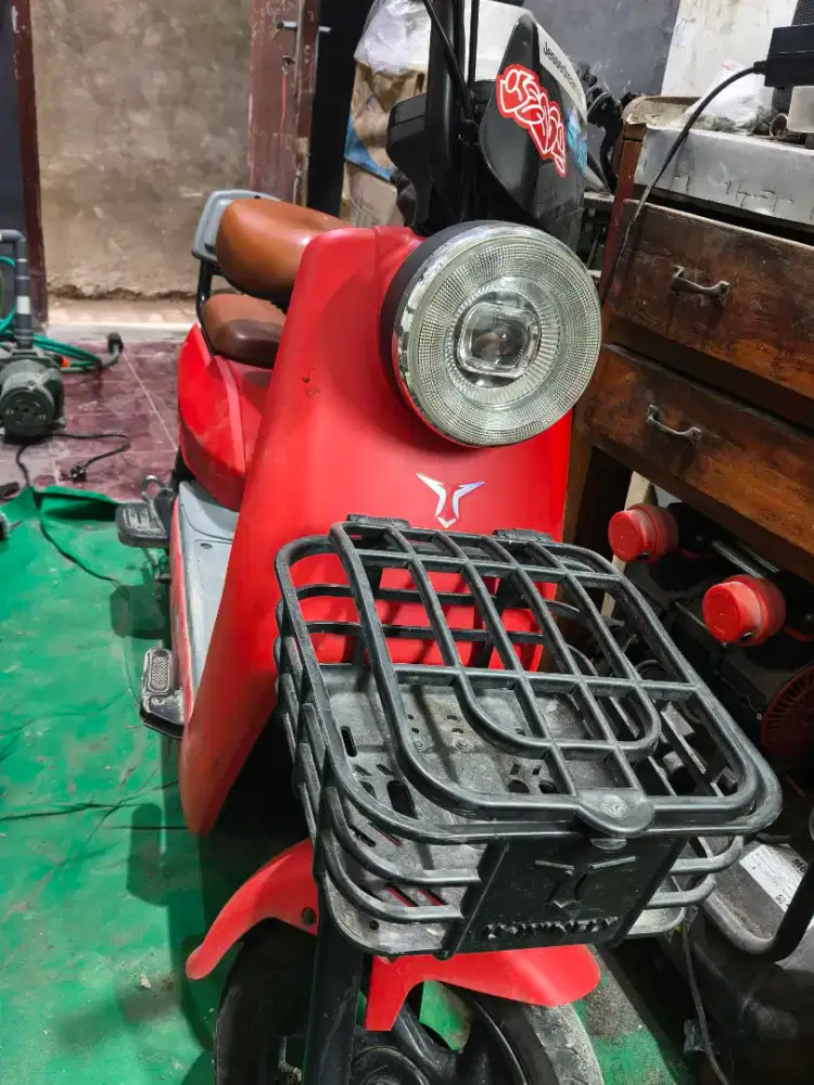 Sepeda listrik uwinfly D7D