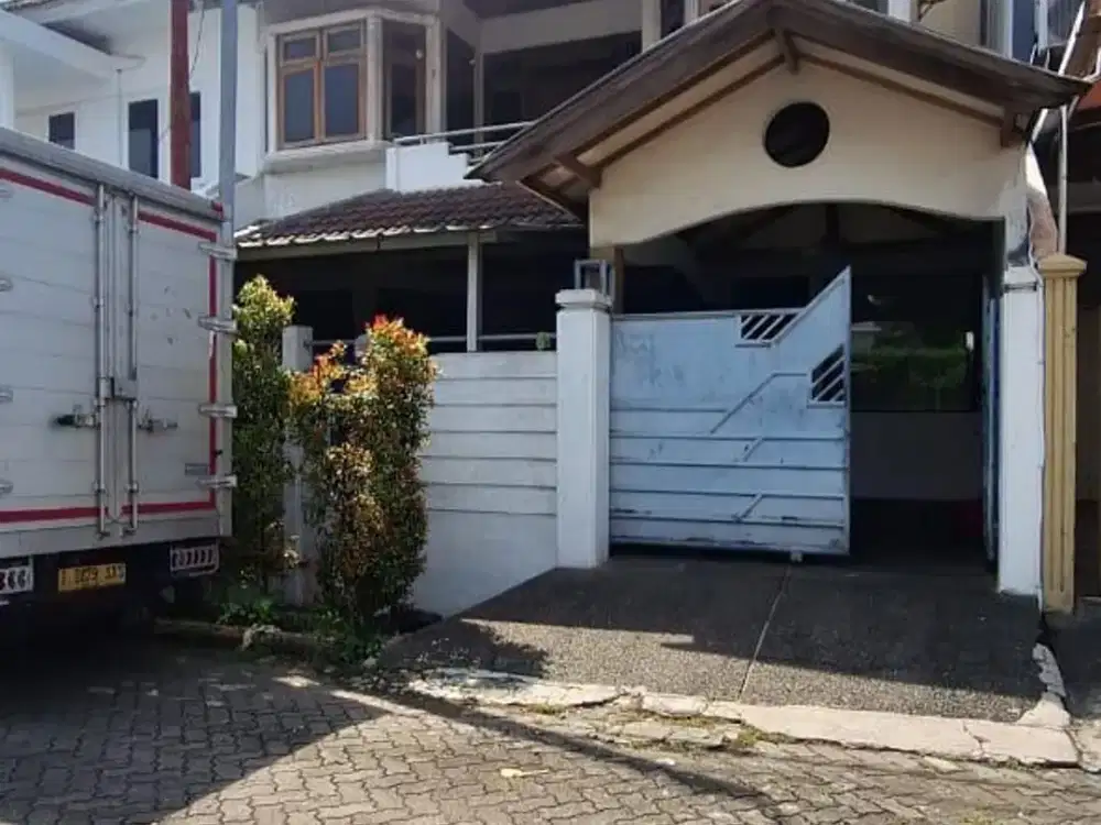 DIJUAL RUMAH LELANG CASH ONLY DI KOMP PERUM VILLA KELAPA DUA JAKBAR