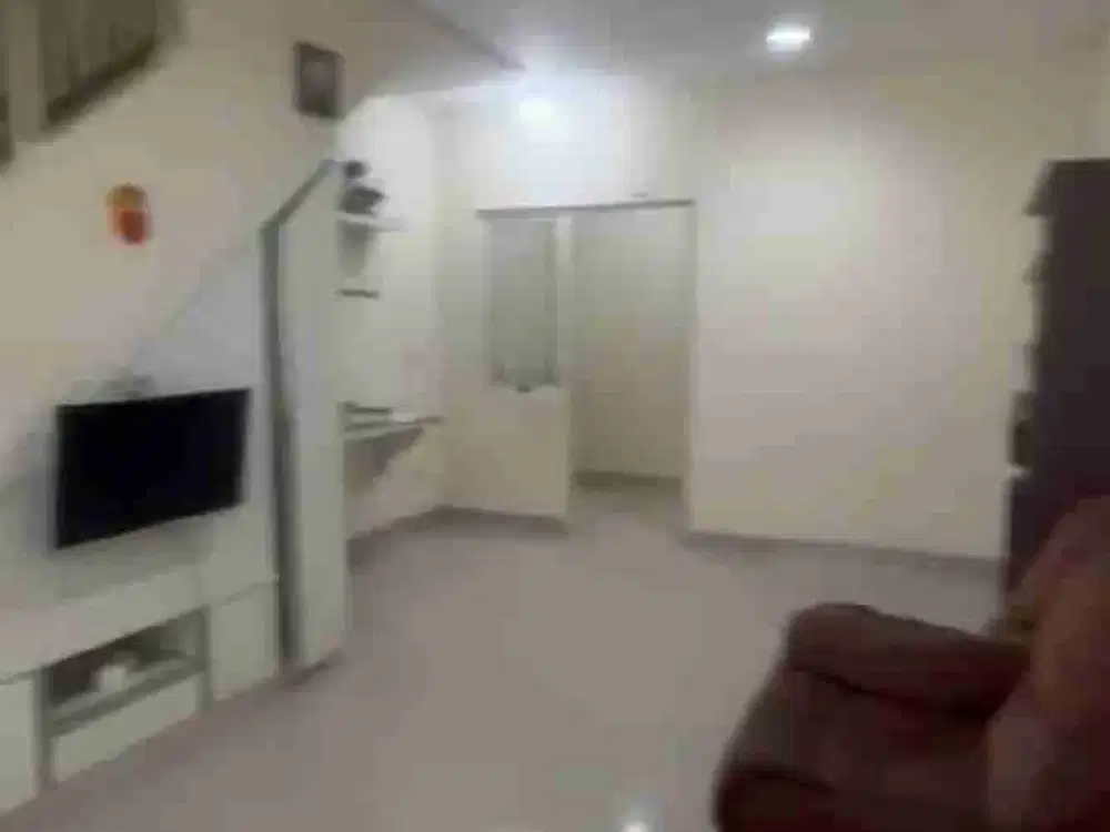 D sewa rumah golf lake