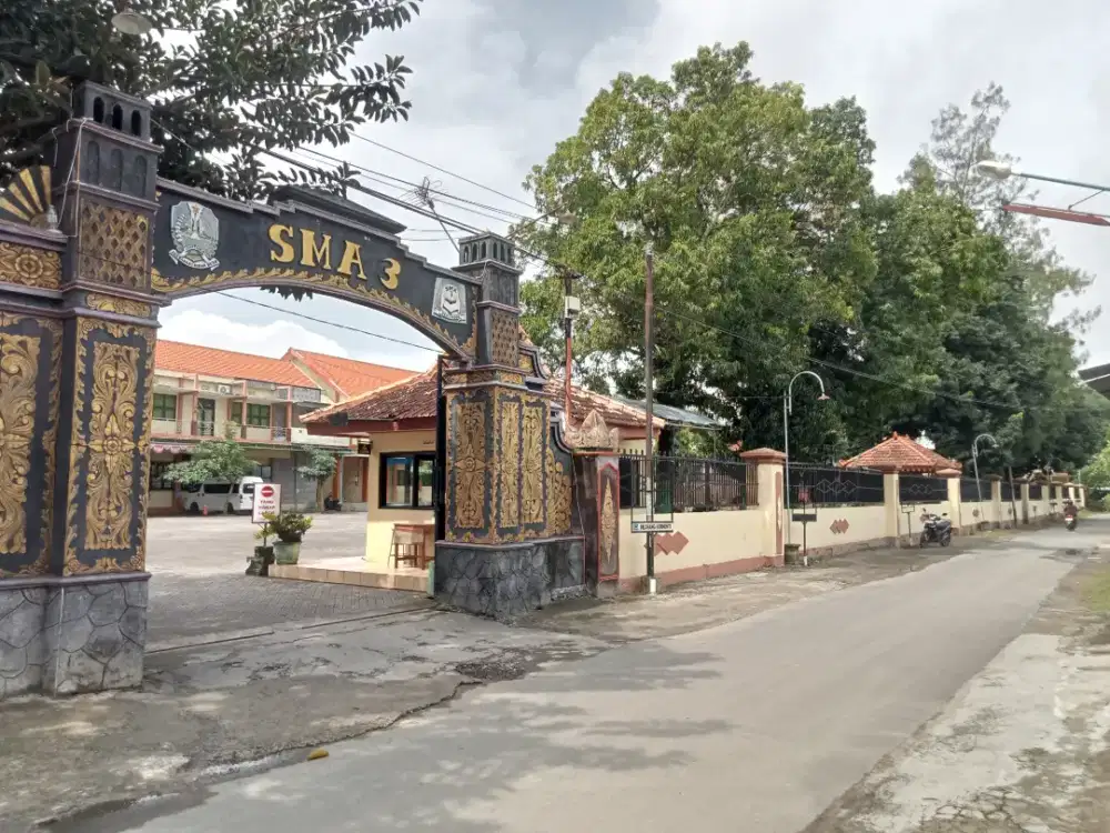 Tanah Murah Ponorogo depan SMA 3