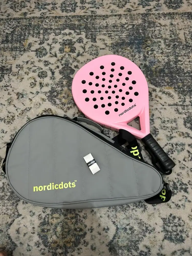 Raket Padel nordicdots fiesta series pink