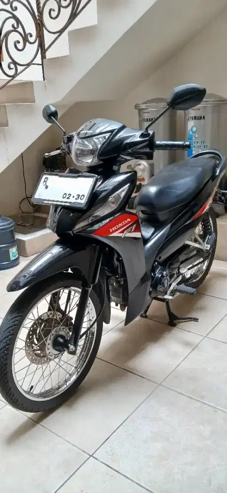 Honda Revo Fit 110 PGMFI 2025 Kondisi stimewa Spt Baru !!!