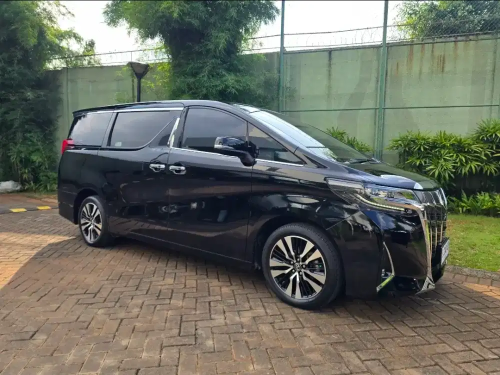 For Sale ALPHARD G ATPM 2018 ULTRA LOW KM 15 RIBU