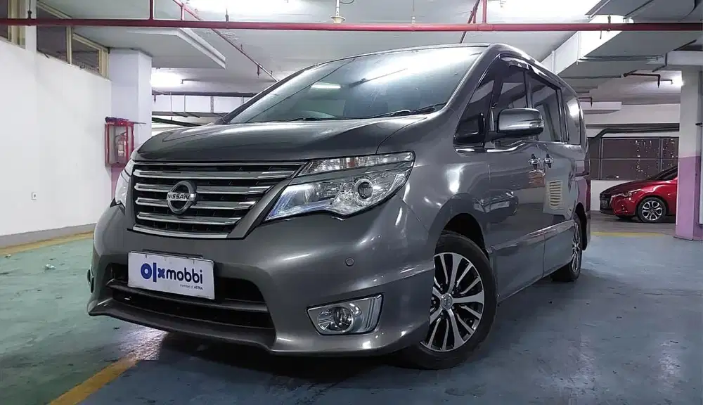 LIKE NEW - Nissan Serena 2.0 Highway Star Bensin-AT 2016