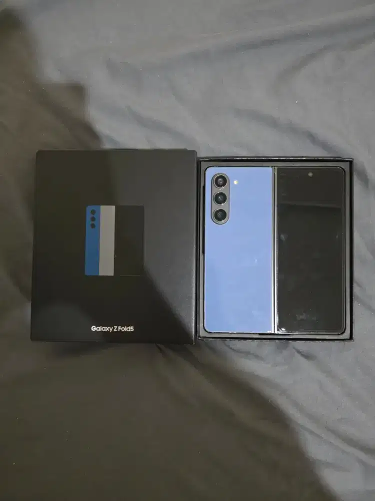 Samsung Z Fold 5 12/1Tb SEIN