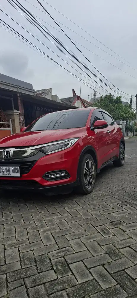 HONDA HRV SE CVT TAHUN 2018 WARNA FAVORIT