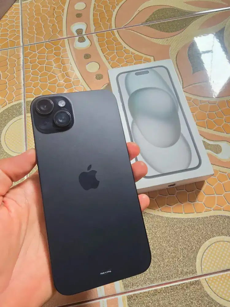 Iphone 15 plus 128 bh 100 cc 15 blm ada 1bln mulus
