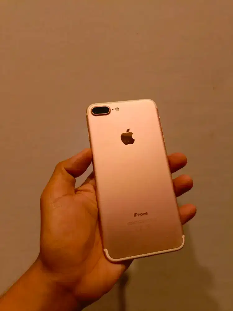 iphone 7+ 128gb ibox bisa tt android