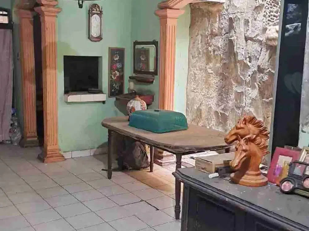 Dijual Rumah di Sukabumi Selatan, Kebon Jeruk, Jakarta Barat, cocok untuk Bisnis, Investasi, maupun Rumah Tinggal