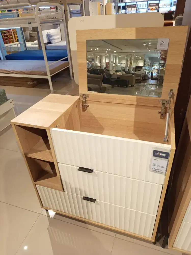 Chest of drawers (bisa cicilan)