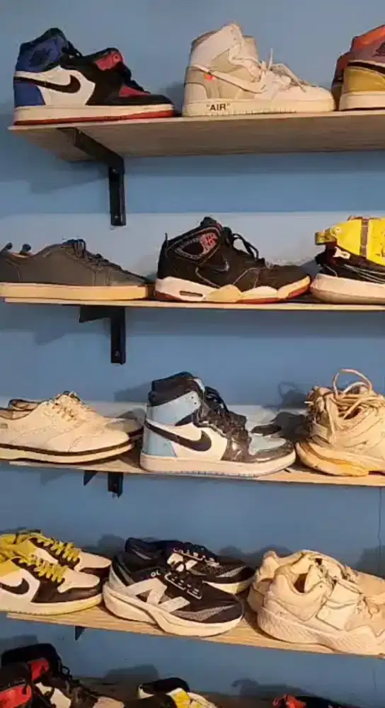 SEPATU SECOND BRANDED