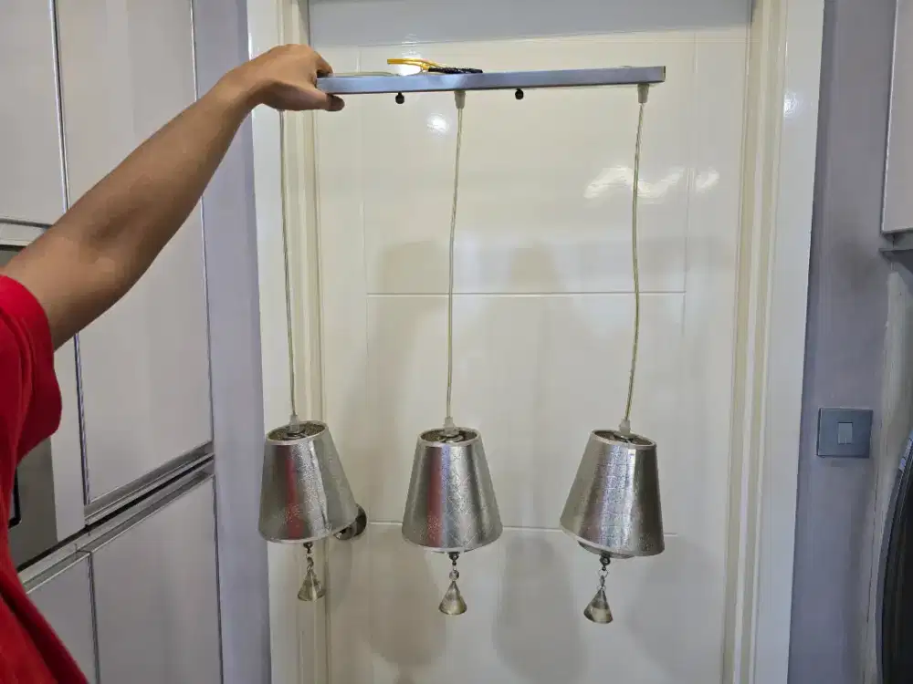 Lampu dekorasi untuk meja bar / ruang makan