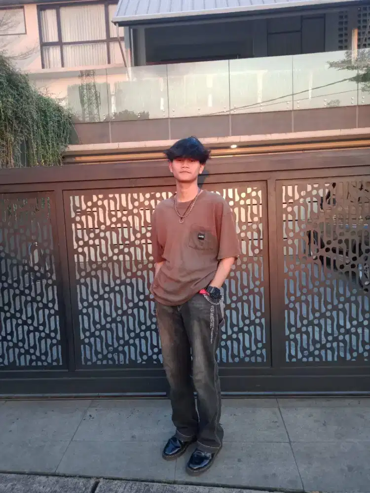 mencari pekerjaan apa saja