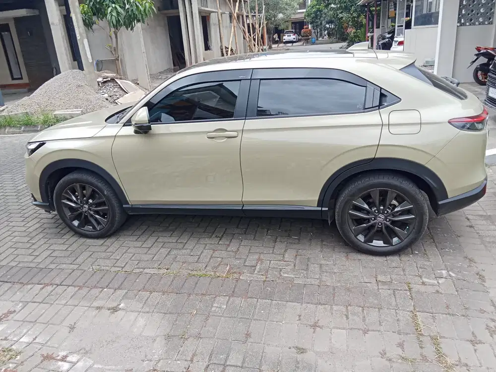Honda HR-V SE 2024 Bensin