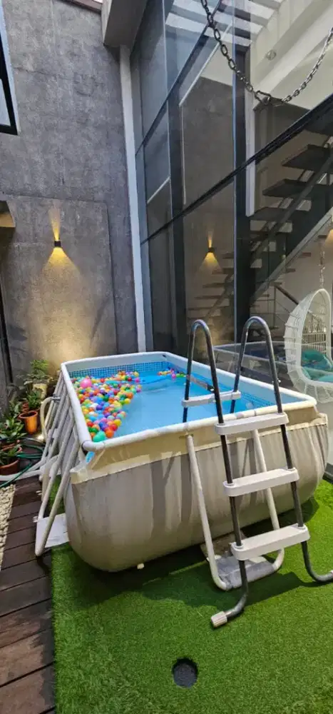 KOLAM RENANG LEPAS PASANG