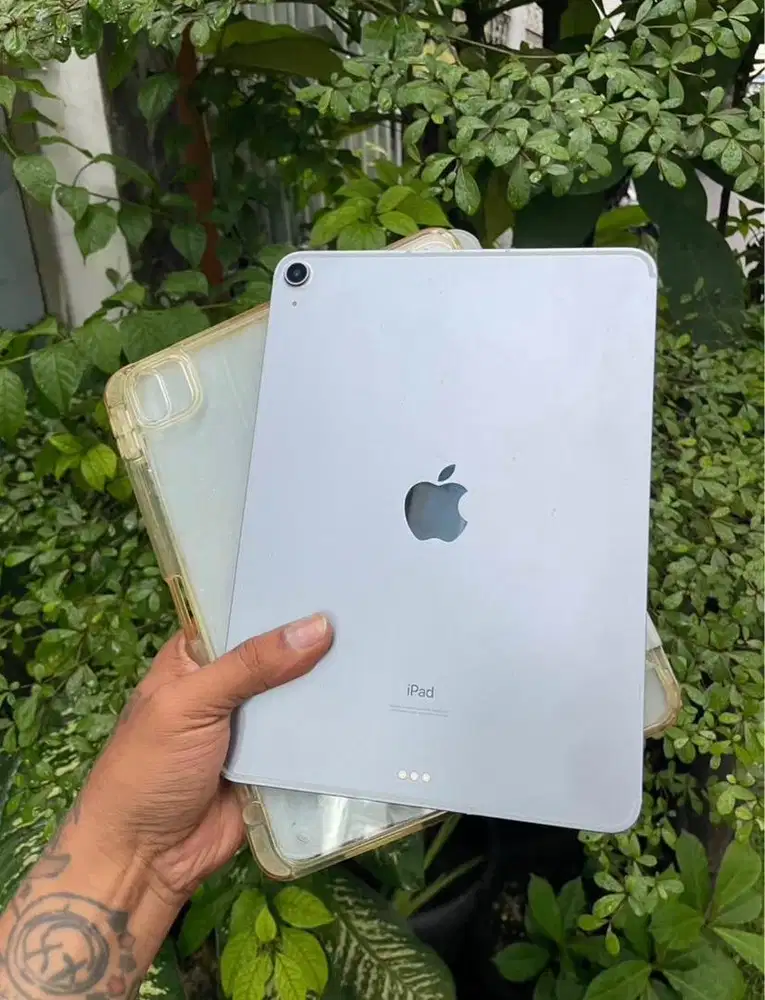 IPad Air 4 (4th Generation) 256GB wifi+cellular Bea cukai fullset