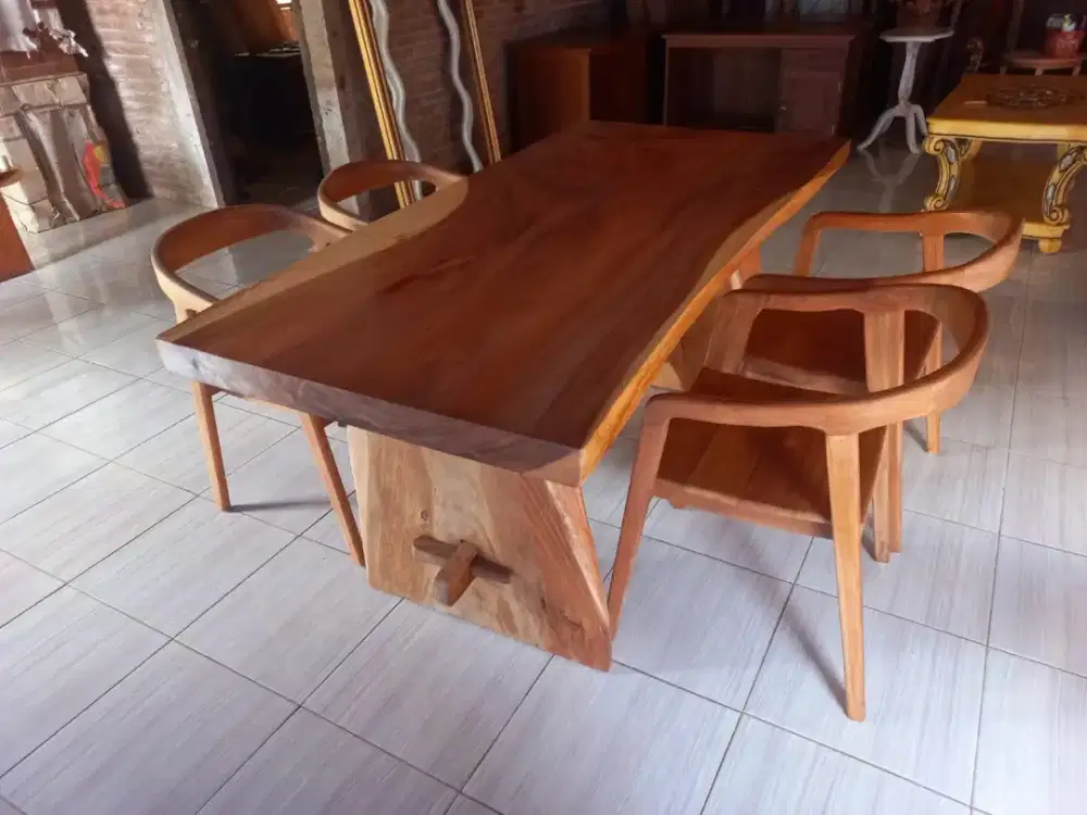 Meja Makan Trembesi Meja Kayu Suar  Iras Tidak Sambung Meja Cafe Resto