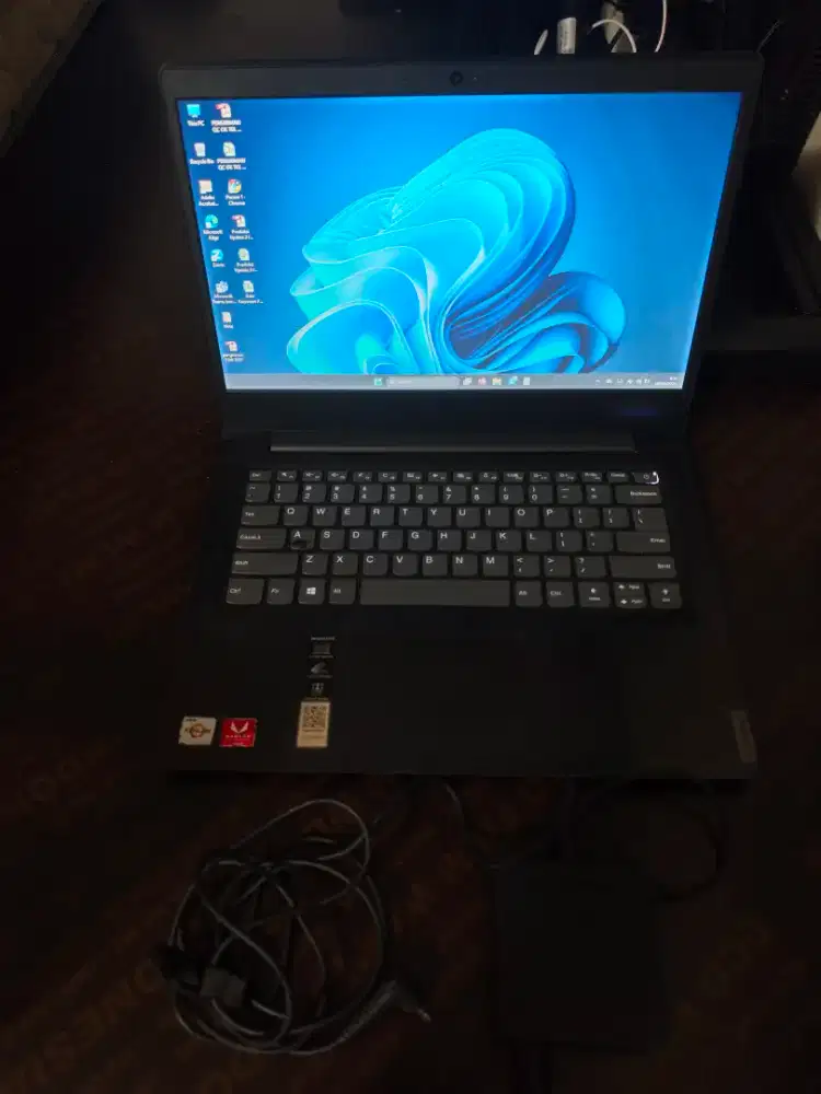 Laptop Lenovo S145 Amd Athlon 300U VGA Radeon vega 3 Ram 8gb SSD 512gb