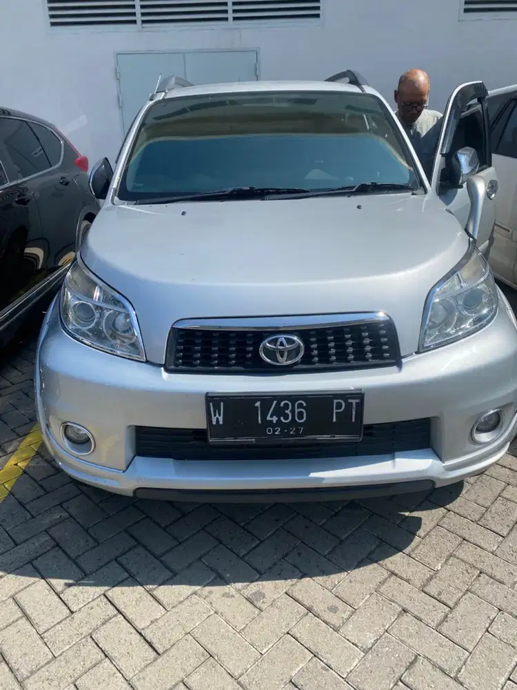 Toyota Rush 2012 Bensin