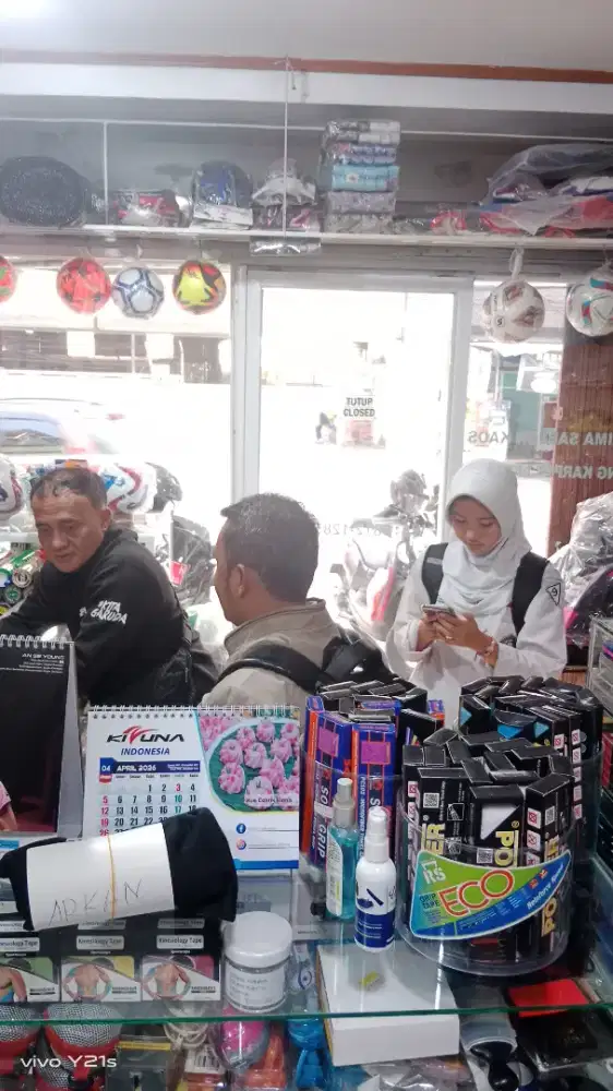 Loker admin medsos + host live