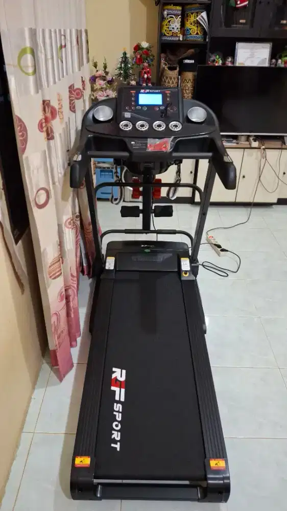 TREADMILL ELEKTRIK RGF TEXAS