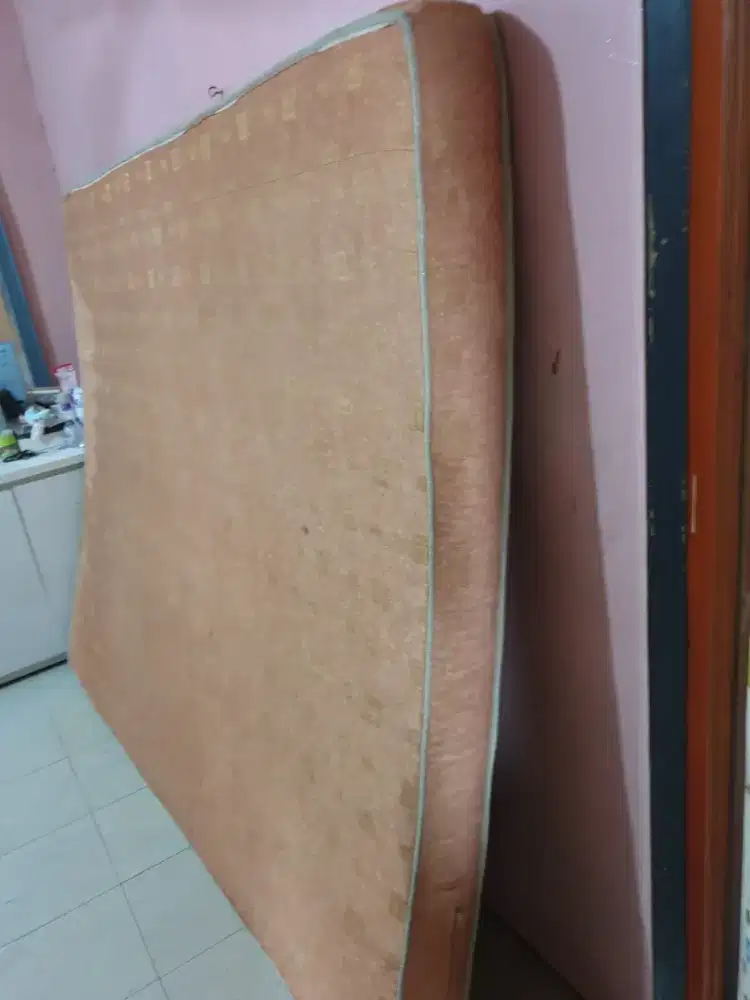 Kasur busa anti kempes