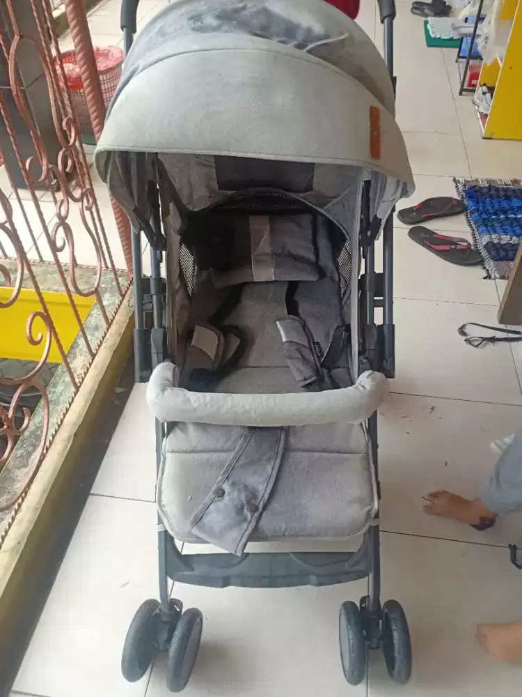 Di jual stroller baby merk pliko