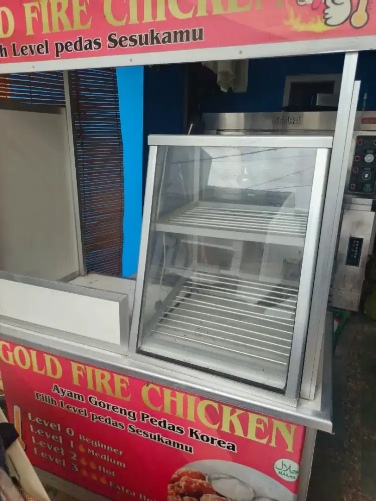 Etalase Untuk Fried Chicken