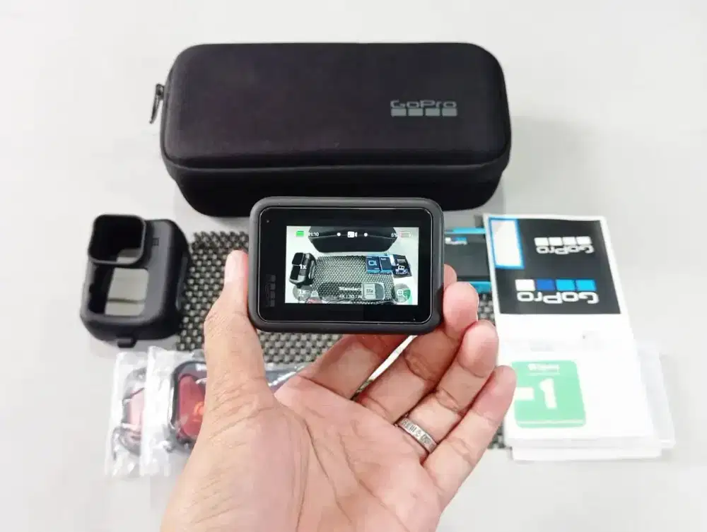 gopro hero 10 black like new 99%